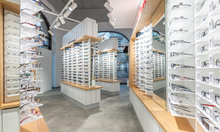Interiér optiky Katowice